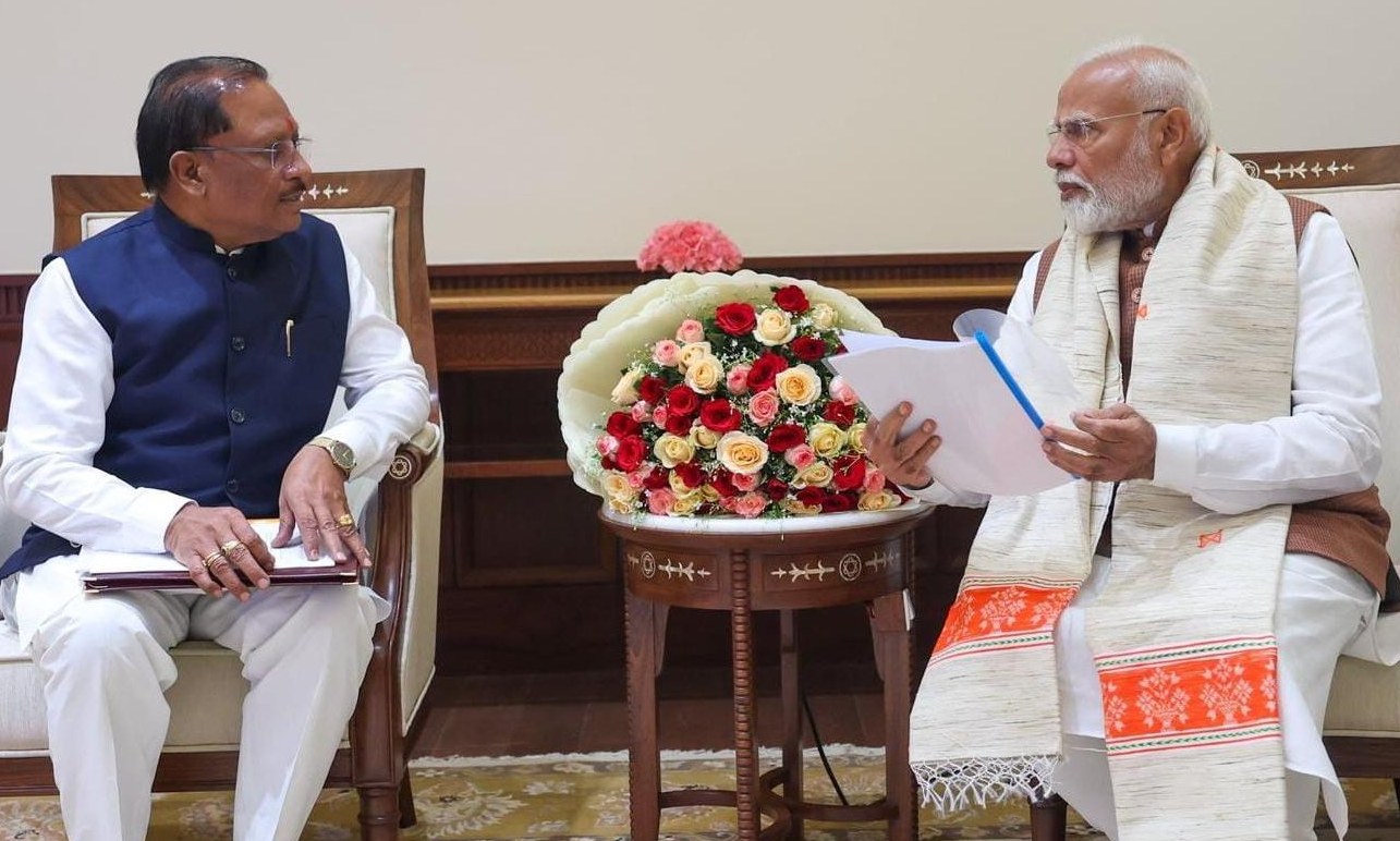 बस्तर विकास को लेकर बड़ी बैठक: CM विष्णु देव साय आज PM मोदी और अमित शाह से करेंगे मुलाकात