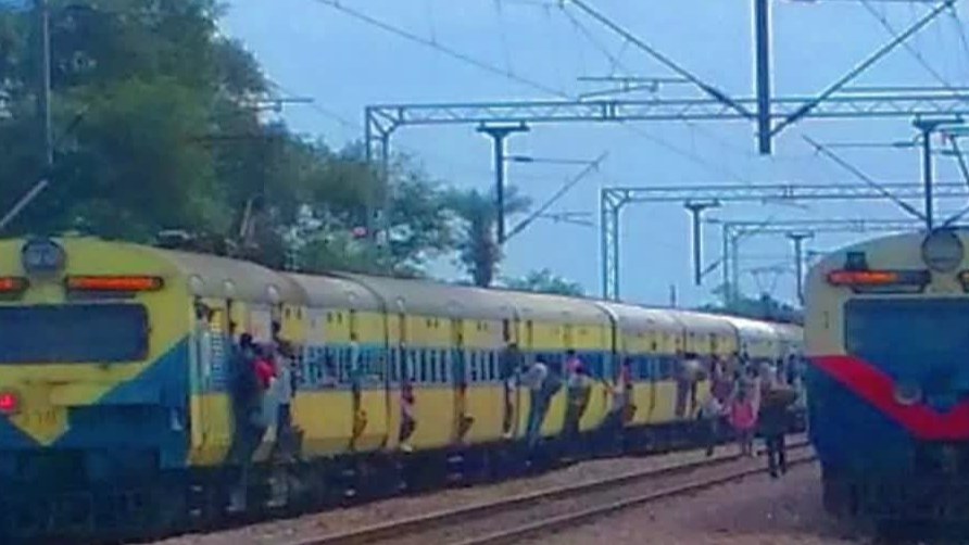 रेल यात्रियों के लिए राहत: छत्तीसगढ़ में 12 MEMU और पैसेंजर ट्रेनें फिर से बहाल