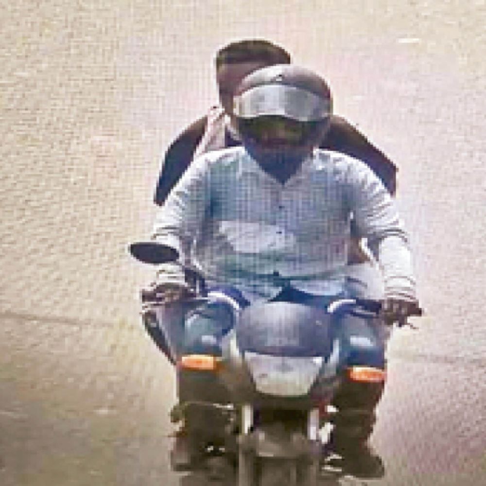 कार्रवाई:वडोदरा में गार्मेंट व्यापारी पर फायरिंग करने‎ वाले शूटर भिलाई से गिरफ्तार