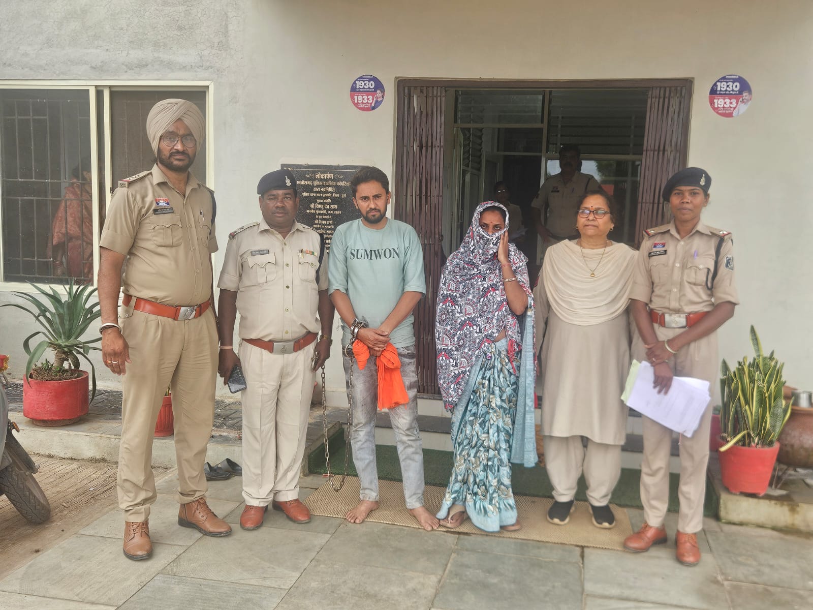 दुर्ग में एक ही जमीन कई लोगों को बेचकर 8 लाख की ठगी, पति-पत्नी गिरफ्तार....पुलगांव पुलिस ने खोला ठगी का बड़ा खेल