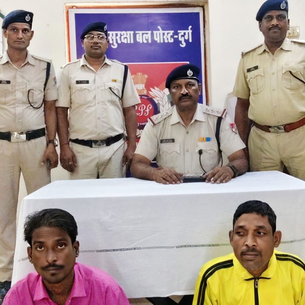 रेल संपत्ति चोरी के 5 साल पुराने मामलों में दुर्ग RPF ने 2 आरोपियों को दबोचा